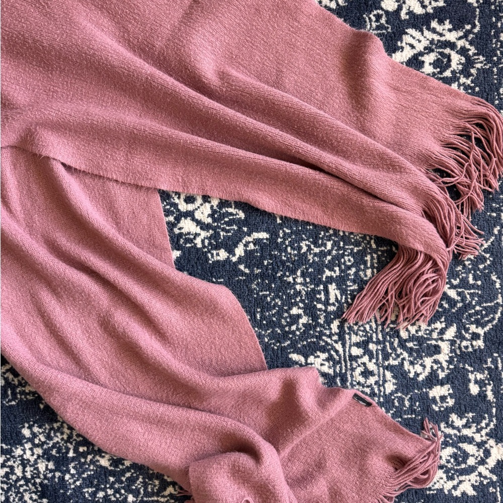 H&M Dusty Rose Fringe Scarf